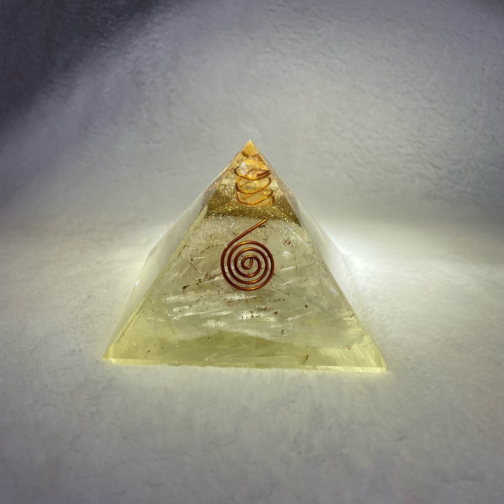 Selenite Orgonite Pyramid